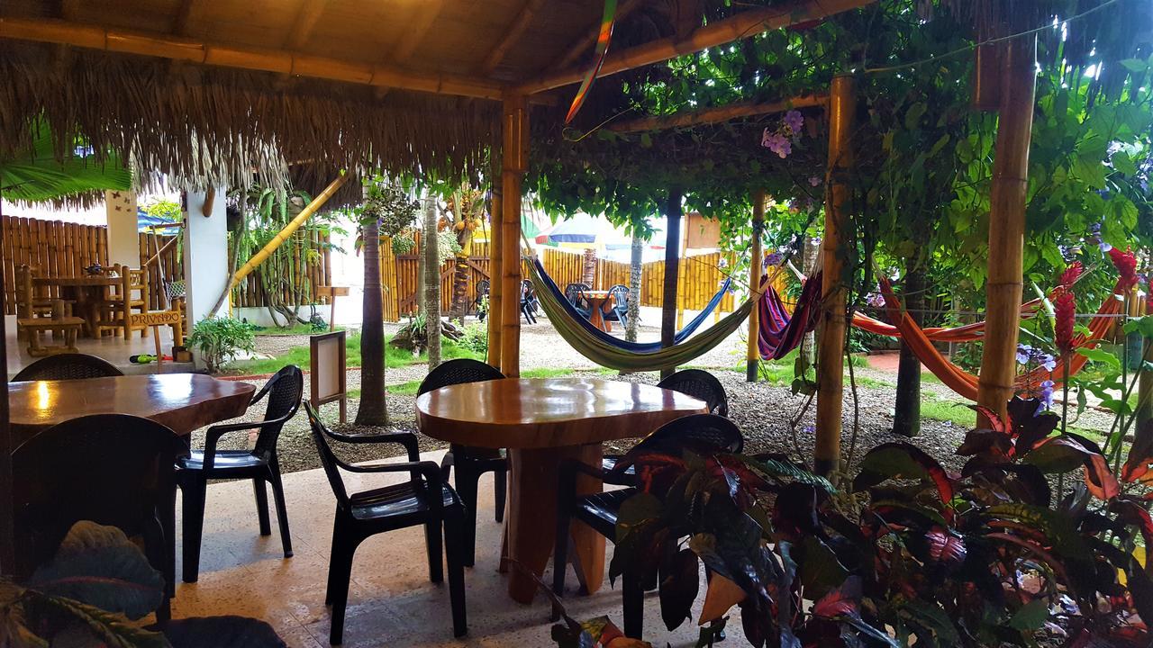La Mariposa Hostal Олон Экстерьер фото